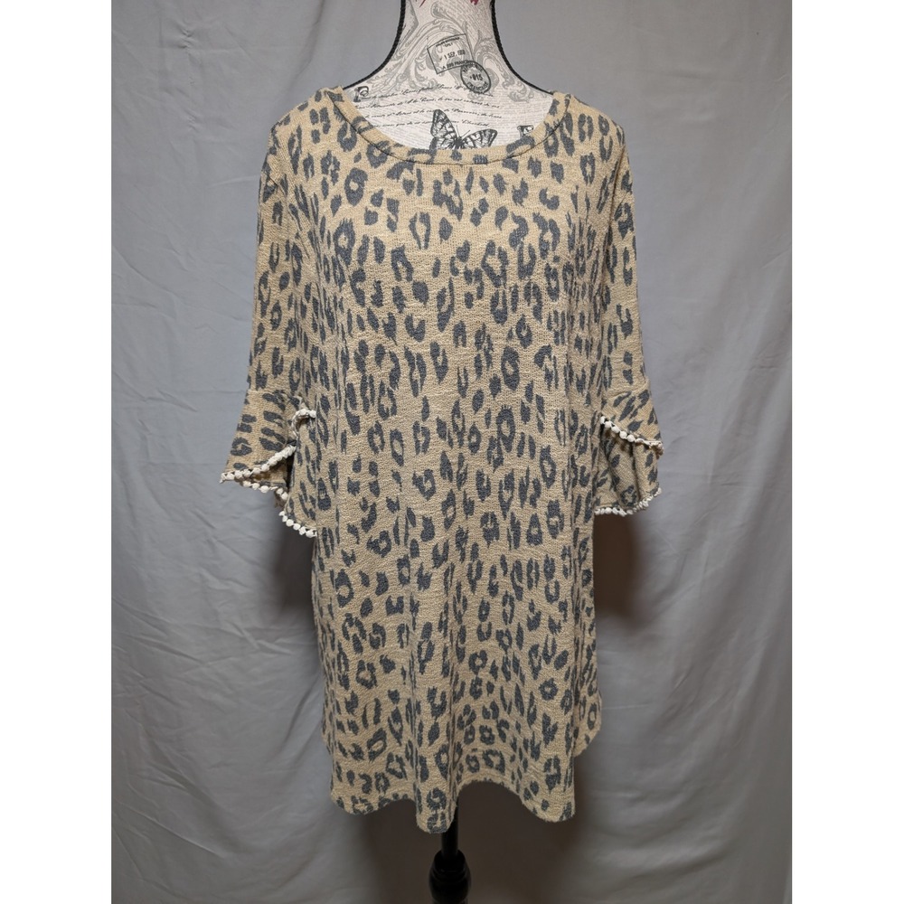 Perfect Peach Beige Gray Neutral Leopard Print Knit Tunic Blouse Women's XL